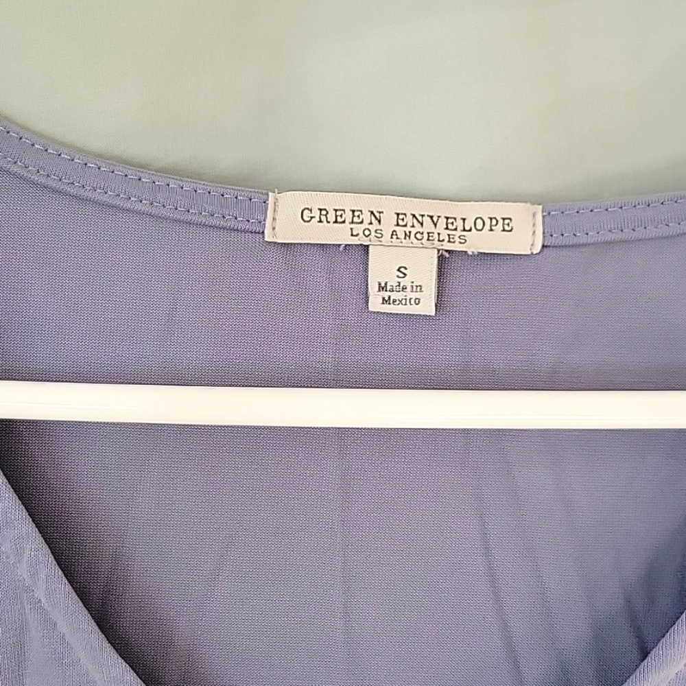 Lavender Zipper Front Top - Picture 4 of 8
